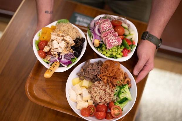 Perluas Jangkauan, SaladStop!...