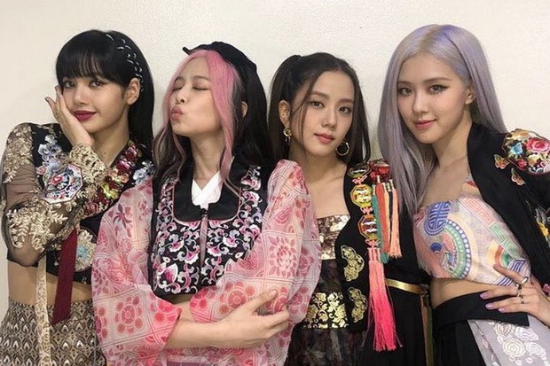 Blackpink Bakal Tampilkan...