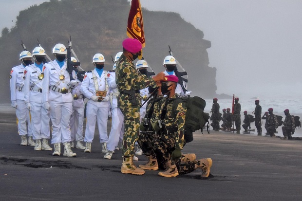 Prajurit Petarung Marinir...