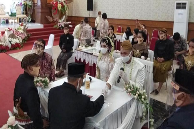 Pesta Pernikahan Boleh...