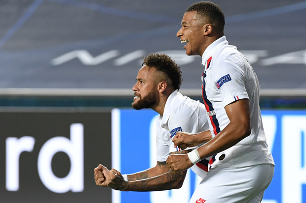 Antar PSG ke Semifinal...