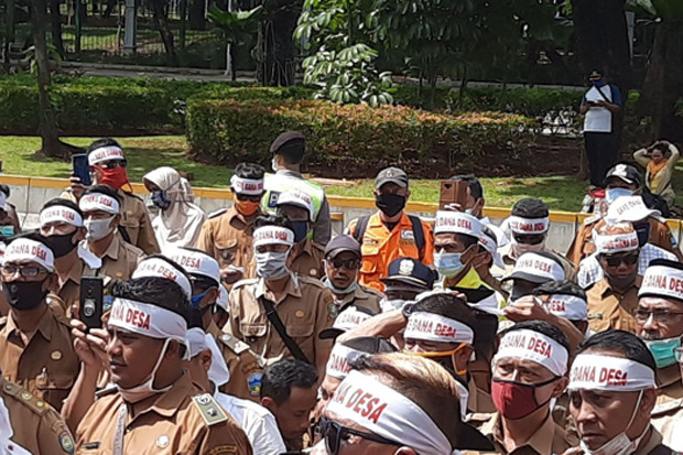Soal Dana Desa, Parade...