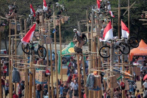 Perpanjang PSBB transisi,...