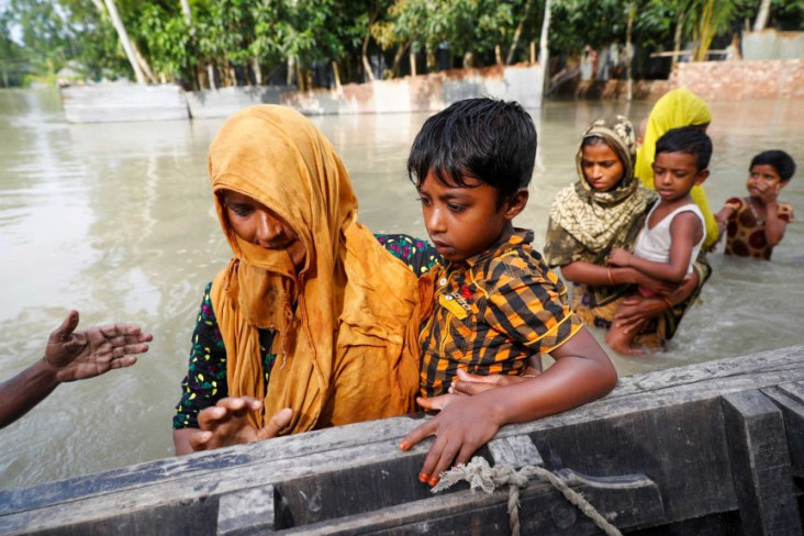 Banjir Terjang Sepertiga...