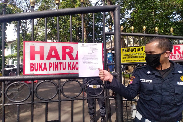 Penutupan Gedung Sate...