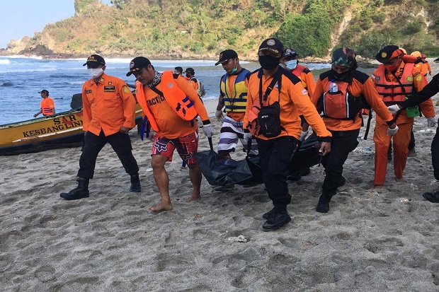 3 Hari Pencarian, Korban...