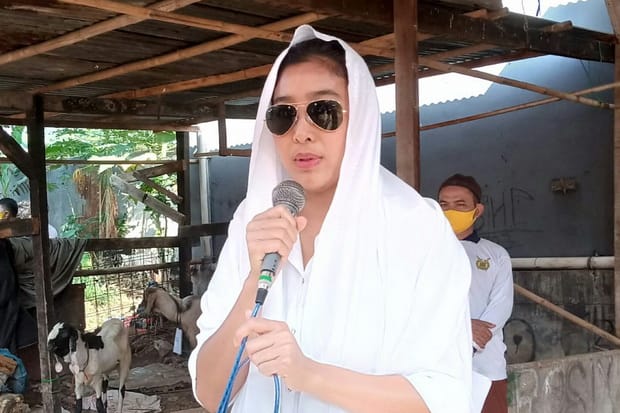 Gandeng Puluhan Artis...