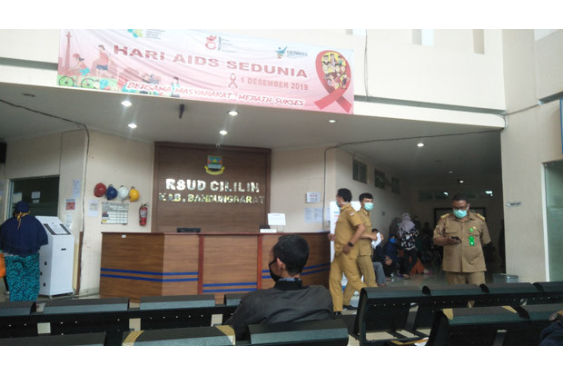 34 Warga Dilarikan ke...