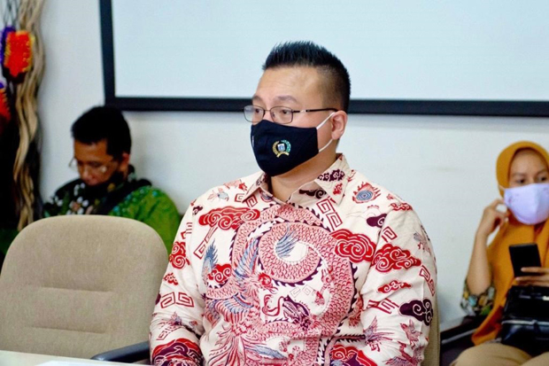 Anggota DPRD DKI Minta...