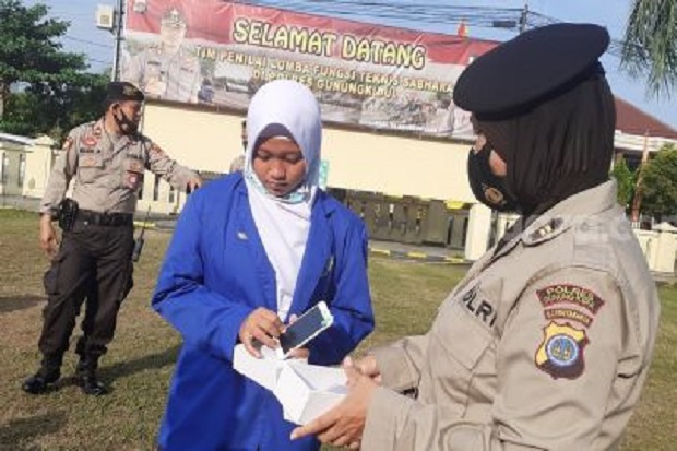 Hampir Putus Asa Tak...