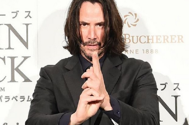 Keanu Reeves Puji Protokol...