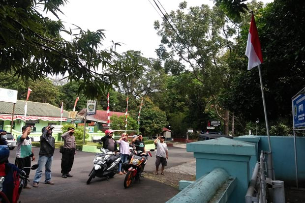 Hentikan Pengendara...