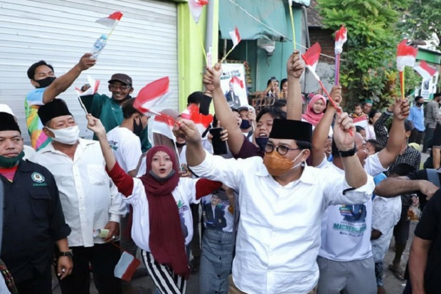 Blusukan, Cak Machfud...