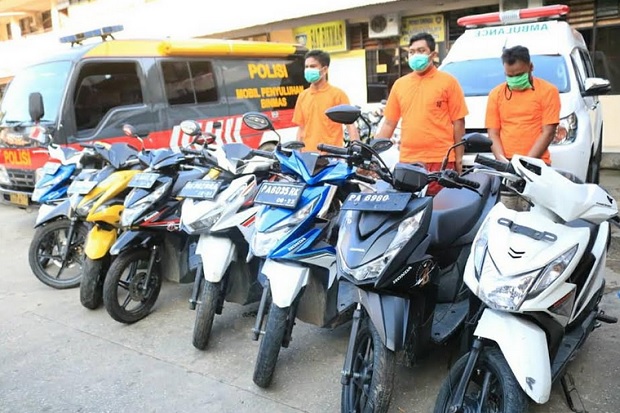 Gasak 8 Motor di Jayapura...