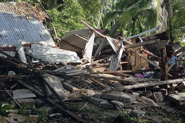 Gempa Bumi Dahsyat Guncang...