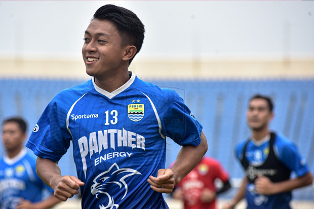 Baru Gabung Latihan,...