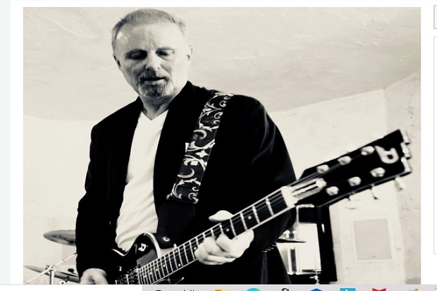 Thomas Sandgaard, Gitaris...