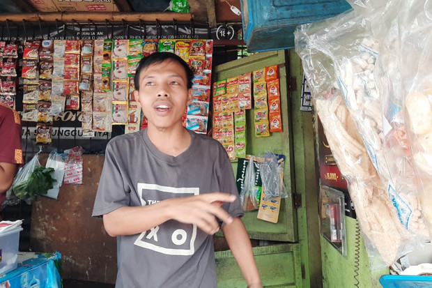 Rampok Bersenjata Tajam...
