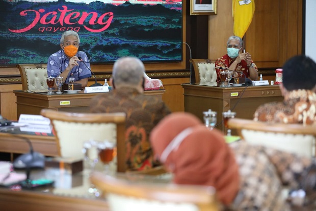 Solo Gelar Sekolah Tatap...