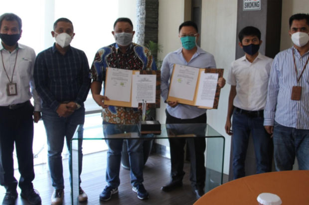 Giat Padat Karya Pelindo...