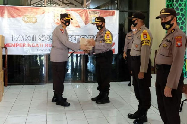 Polres Parepare Salurkan...