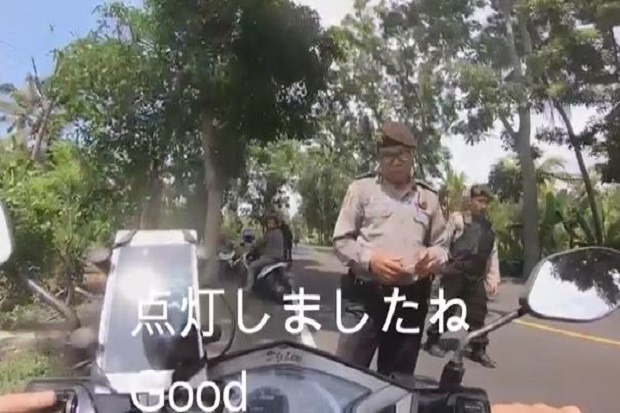 Ini Oknum Polisi di...