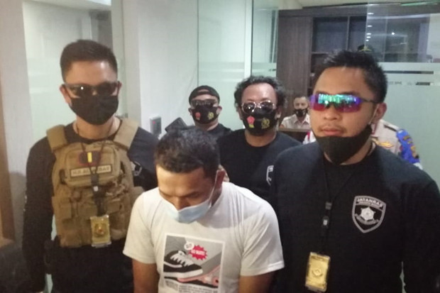 Asmara Terlarang Duda...