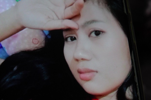 Makam Wanita Cantik...
