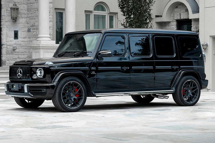 Mercedes-Benz Luncurkan...