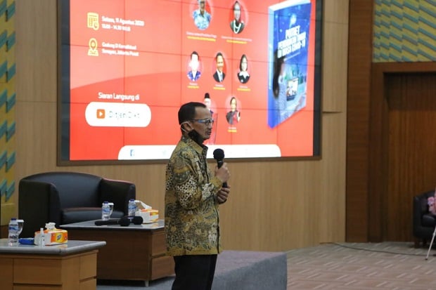 Perguruan Tinggi Indonesia-Inggris...