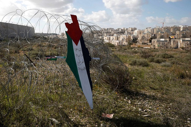 Iran: Palestina Terbakar...