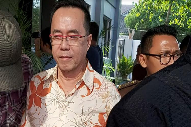 Bos Pasar Turi Henry...