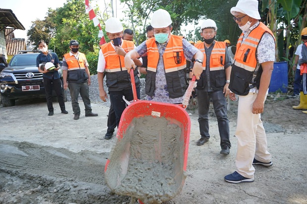 Gubernur Sumsel Tuntaskan...