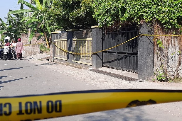 Sekeluarga di Sukoharjo...