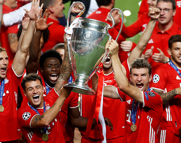 Bayern Muenchen Juara...