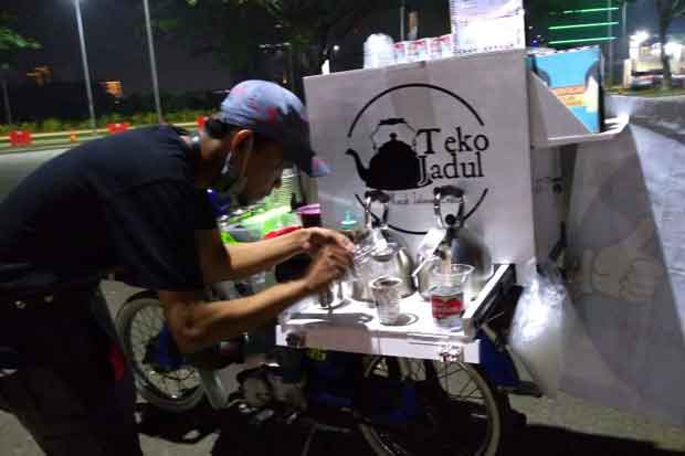 Teko Jadul, Seruput...