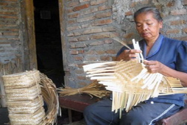 Bantuan Rp2,4 Juta Hanya...