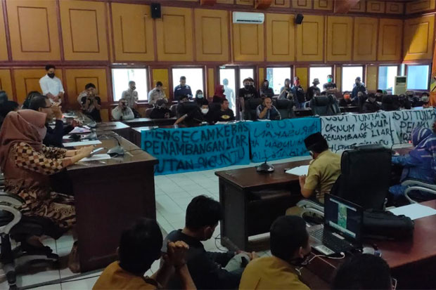 DPRD Didesak Buat Rekomendasi...
