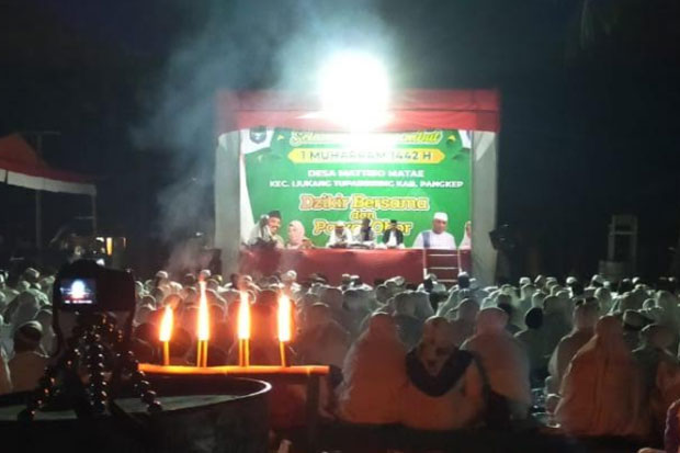 Pawai Obor Hingga Zikir...