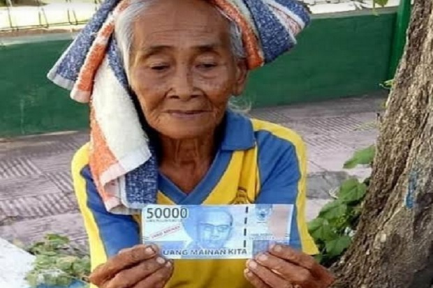 Terlalu, Nenek Penjual...