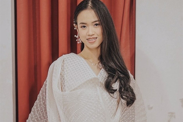 Claudia Emmanuela Santoso...