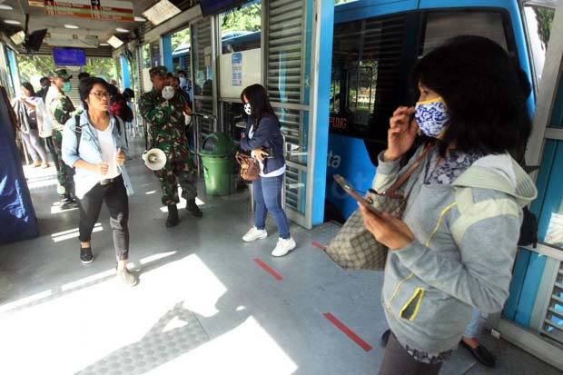 Transjakarta Bangun...