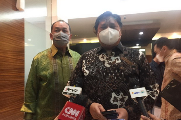 Sebar Gaji Tambahan...