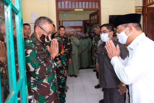 Danrem Minta Anggota...