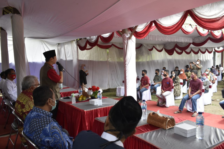 Lewat Kampung Inklusi,...