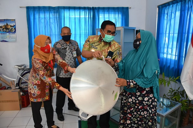 70 Fakir Miskin di Pekalongan...