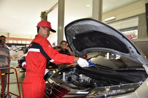 Tips Mengganti Oli Mobil...