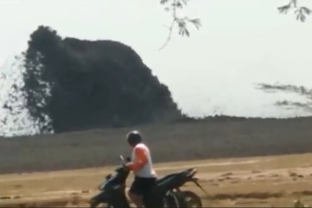 Semburan Lumpur Bercampur...