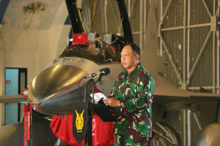 Hebat! Pesawat F-16...
