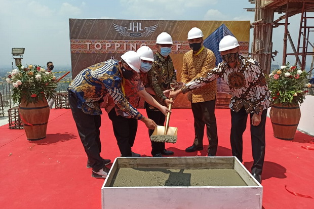 Hotel Episode Gading...